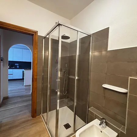 Dennis House - Larihome A86 Gravedona