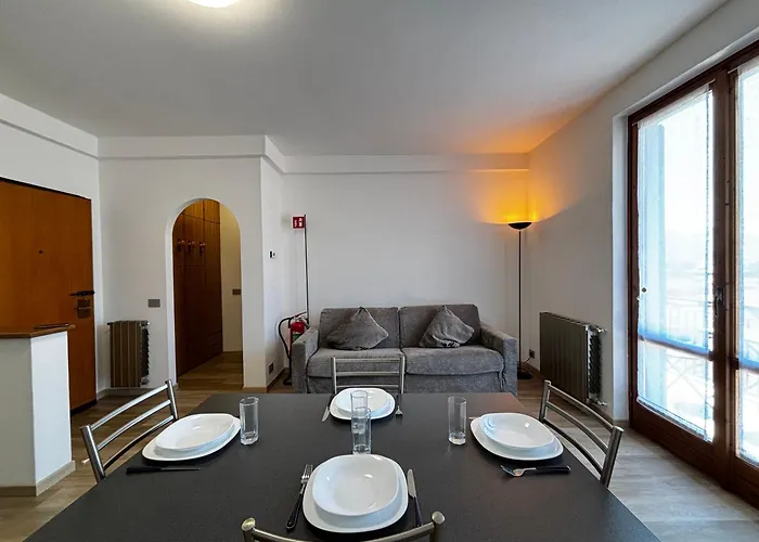 Διαμέρισμα Dennis House - Larihome A86 *